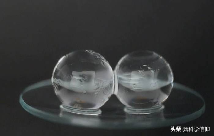 两个葡萄用微波炉加热会爆炸吗,微波炉加热葡萄为何冒出火花