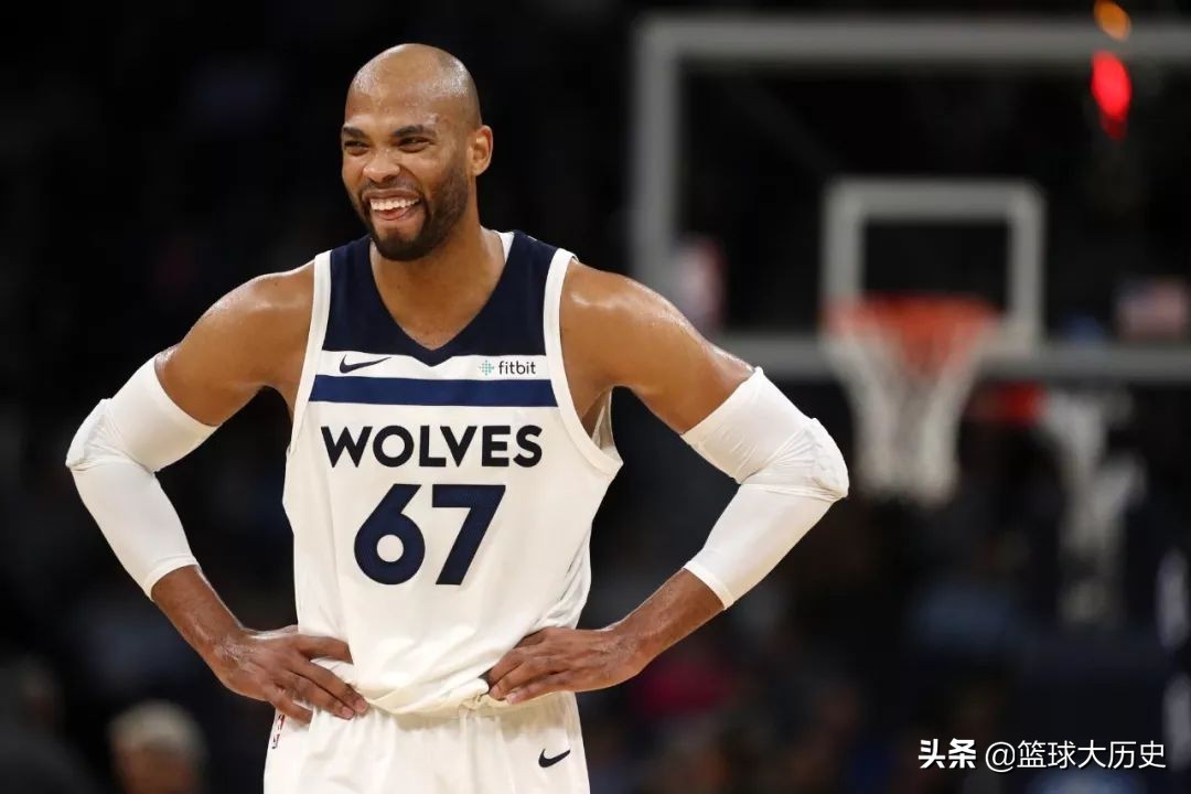 是人是鬼都在秀，只有烂泥在挨揍！这六条新闻真的太秀了