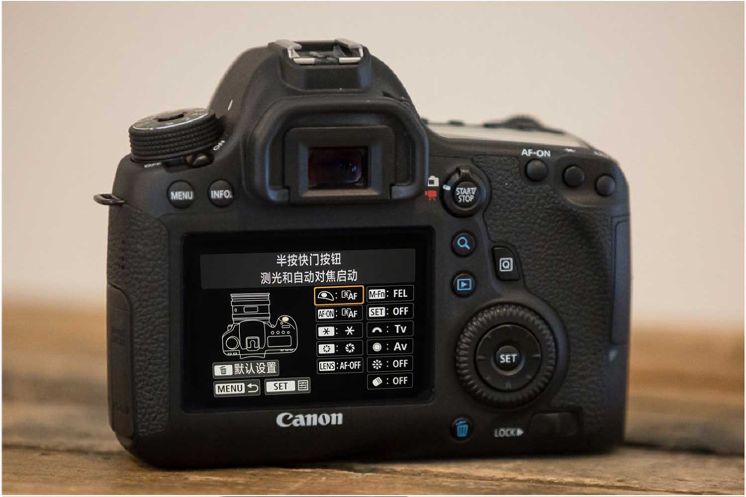 后期对焦不规范怎么解决,后键对焦后怎么对焦点不动