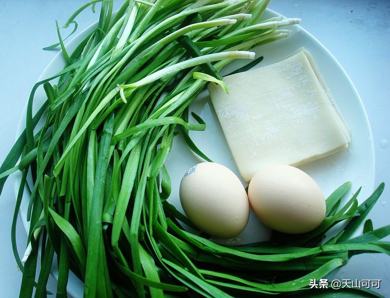 馄饨皮没吃完可以做什么,家里剩下馄饨皮怎么吃