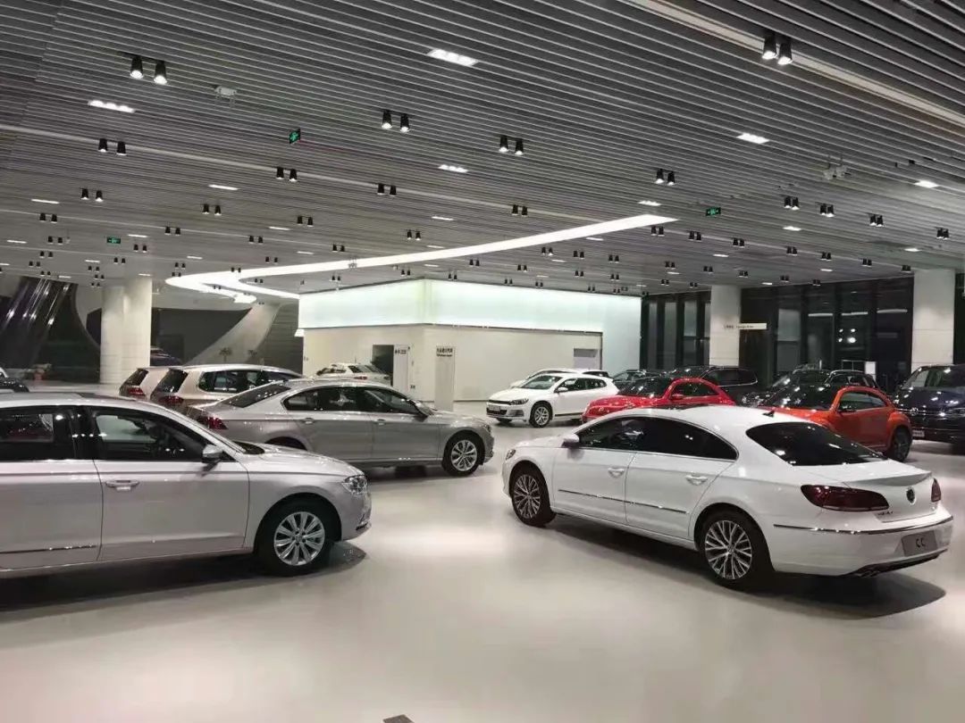 经销商与厂家的合作模式,汽车经销商经营模式和服务