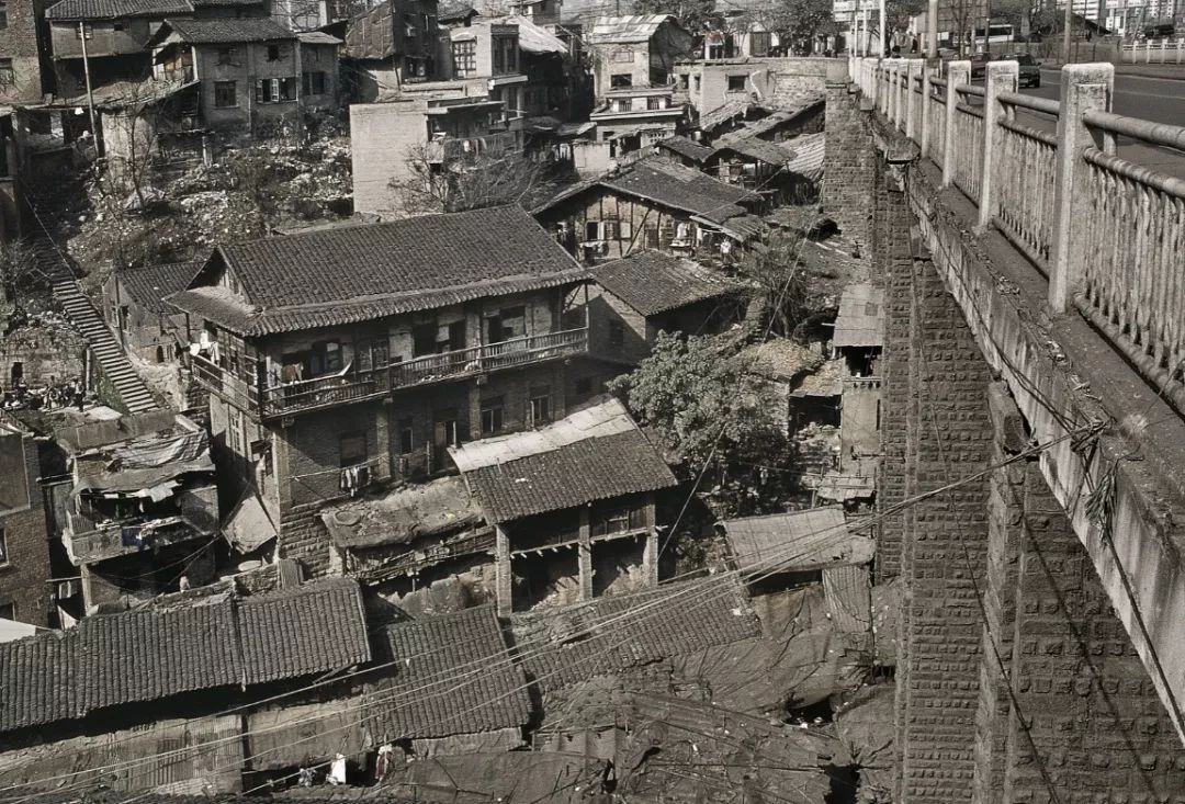 解放碑历史古迹,解放碑的历史遗迹