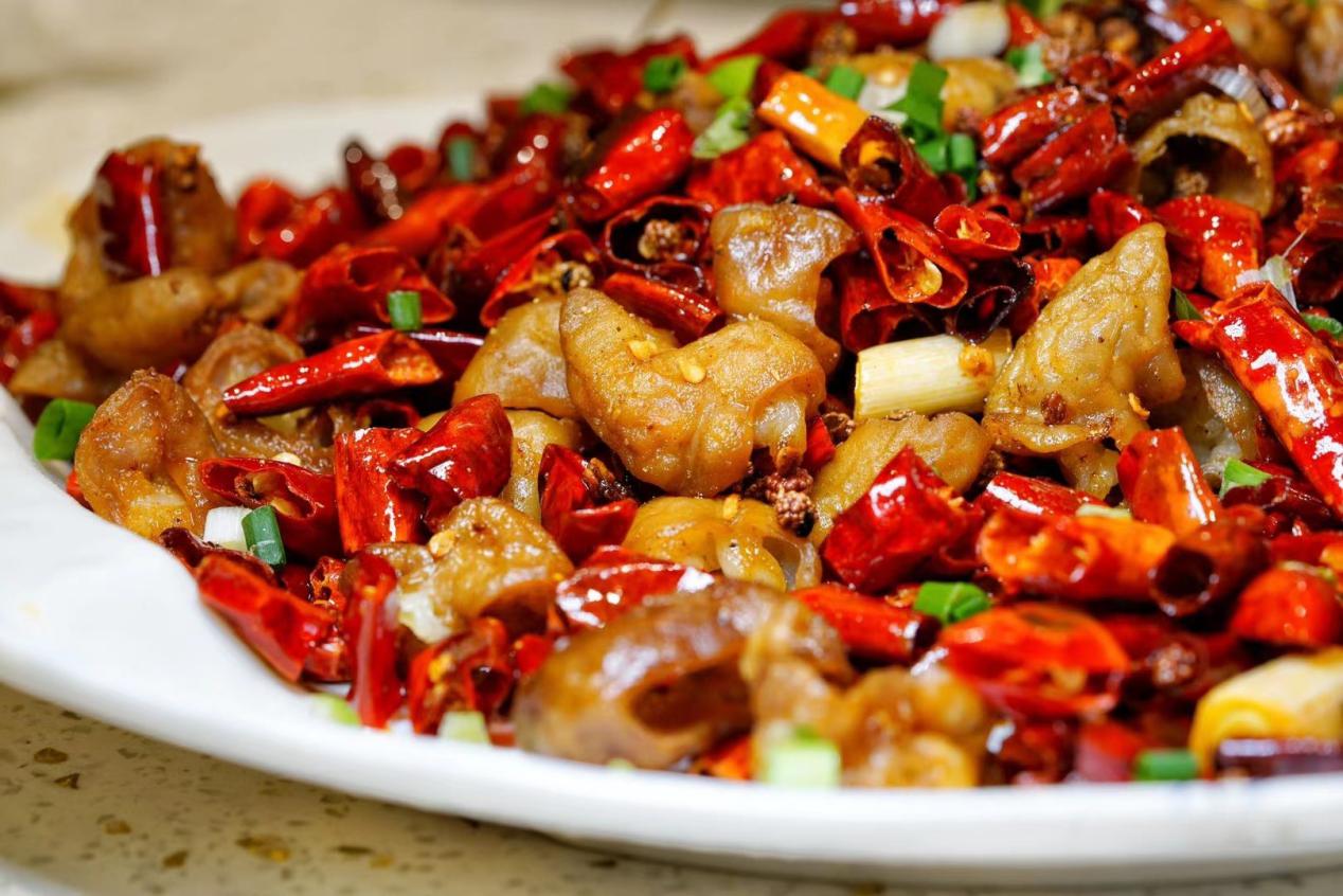 谭记万州烤鱼沙坪坝总店,开了17年的活鱼烤鱼店