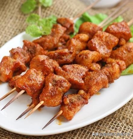 羊肉串最好吃的15种做法，一上桌全家都抢着吃，学会秒变大厨