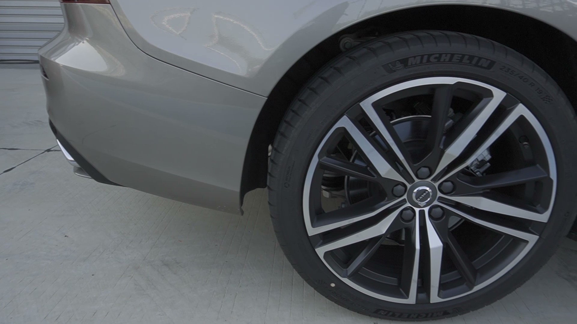 沃尔沃s60的b和t的区别,沃尔沃s60好还是b60好