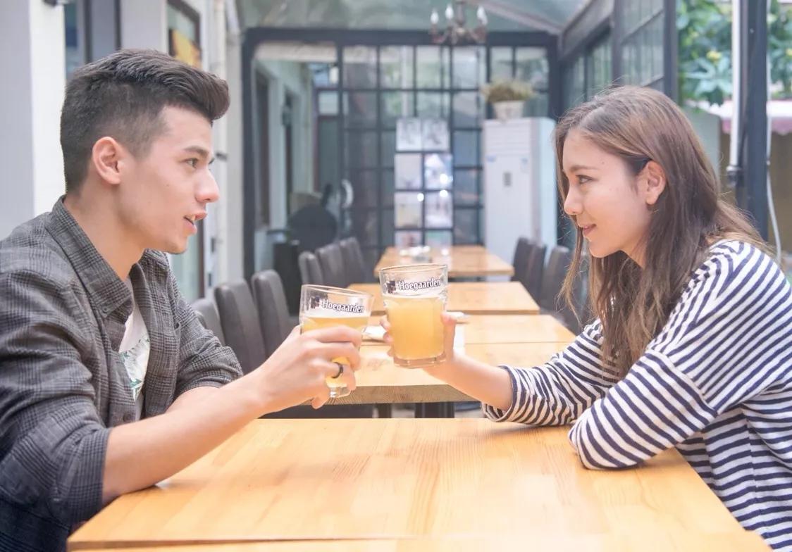 hoegaarden福佳白啤好喝吗,福佳hoegaarden风味啤酒