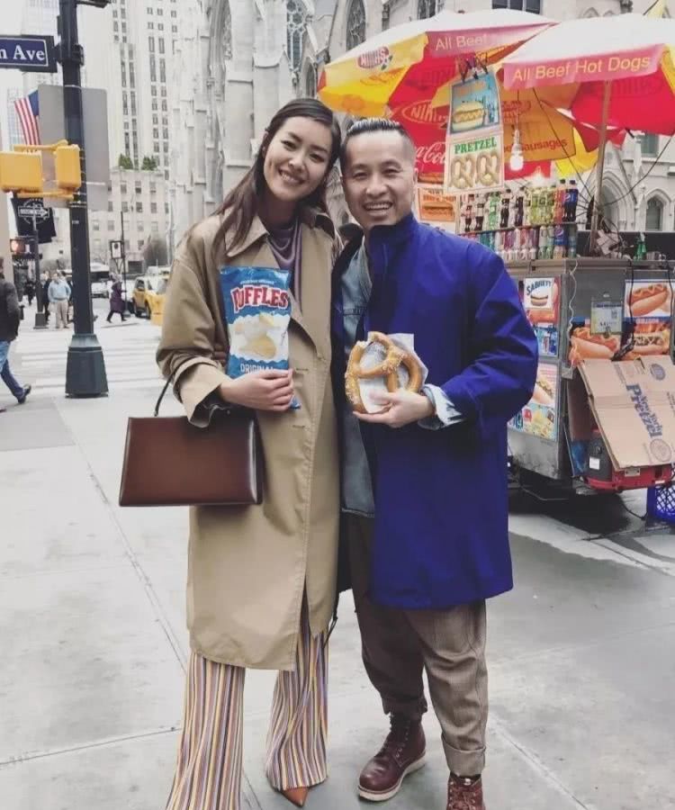 刘雯大包包推荐,刘雯同款豹纹包包