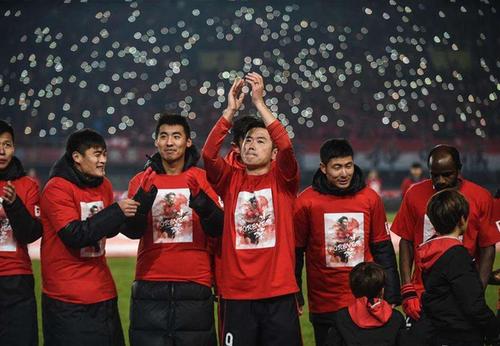 辽足十冠王是哪十冠,辽足十连冠时代