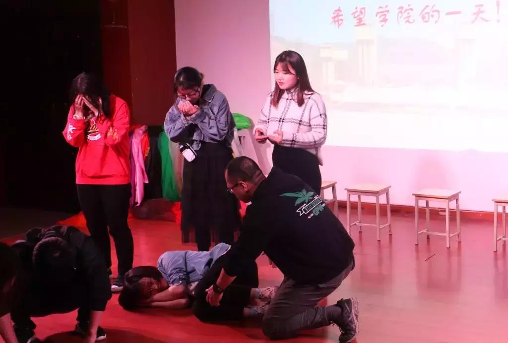 一人一故事深度解析,一人一故事的意思