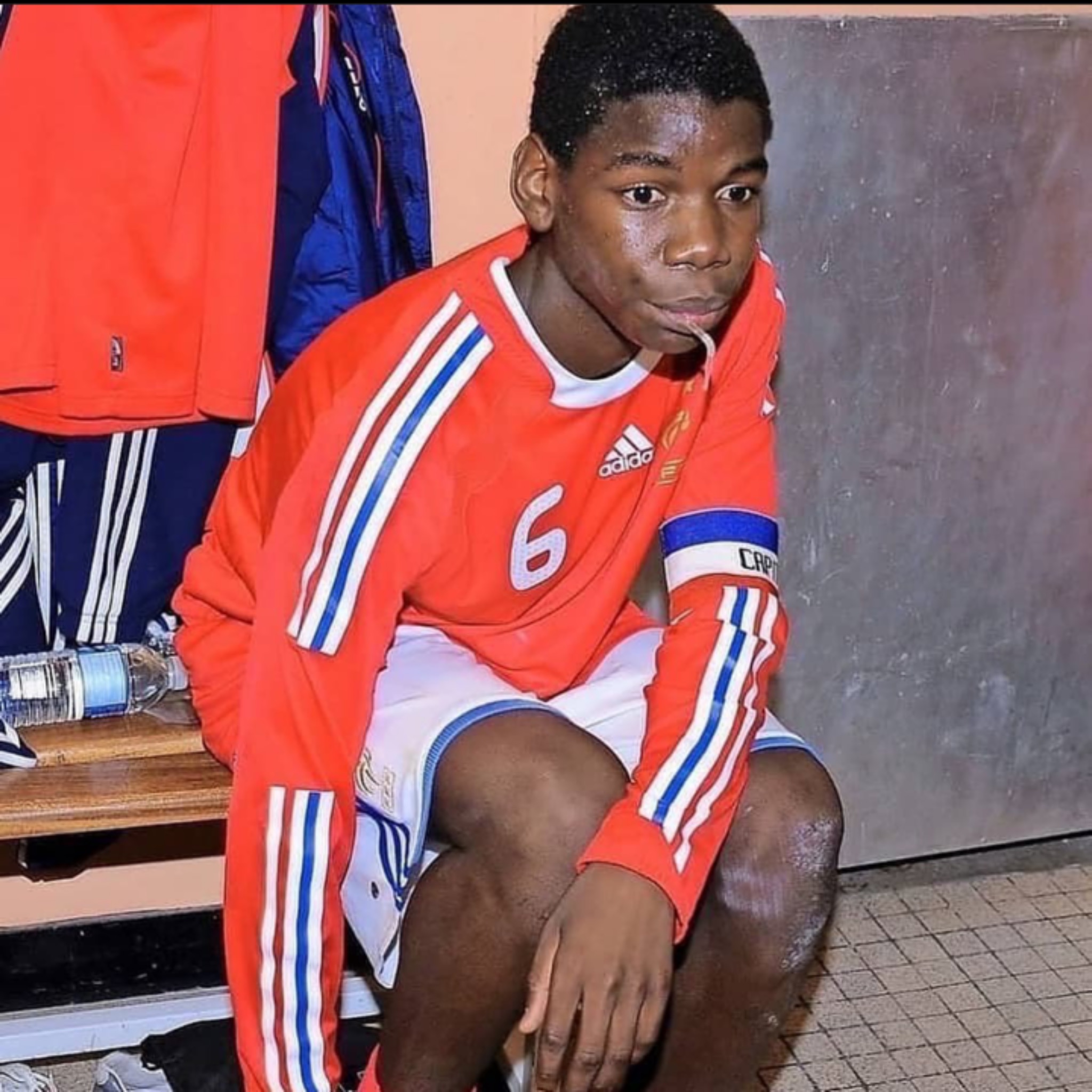 球星小时候的图片大全,各个球星小时候的照片