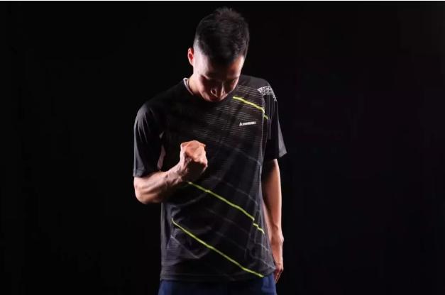 羽毛球新手必看常见羽毛球盘点,羽毛球拍知识参数科普