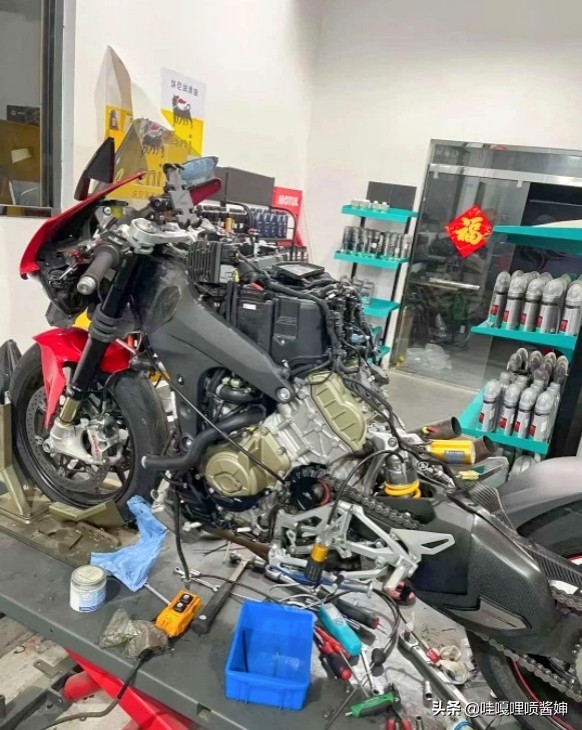 敲黑板、划重点，记得收藏。摩托车保养的十五个小窍门