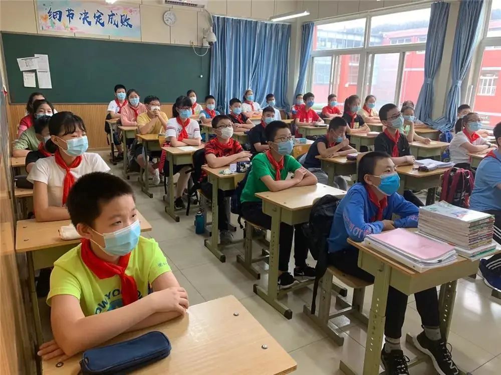 北京最新中小学生开学时间,北京市小学生开学