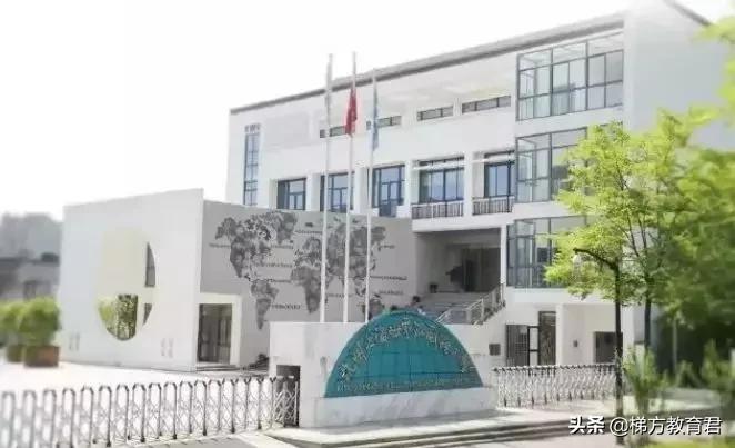 浦江世外外国语学校怎么样,闵行浦江镇世外学校具体地址