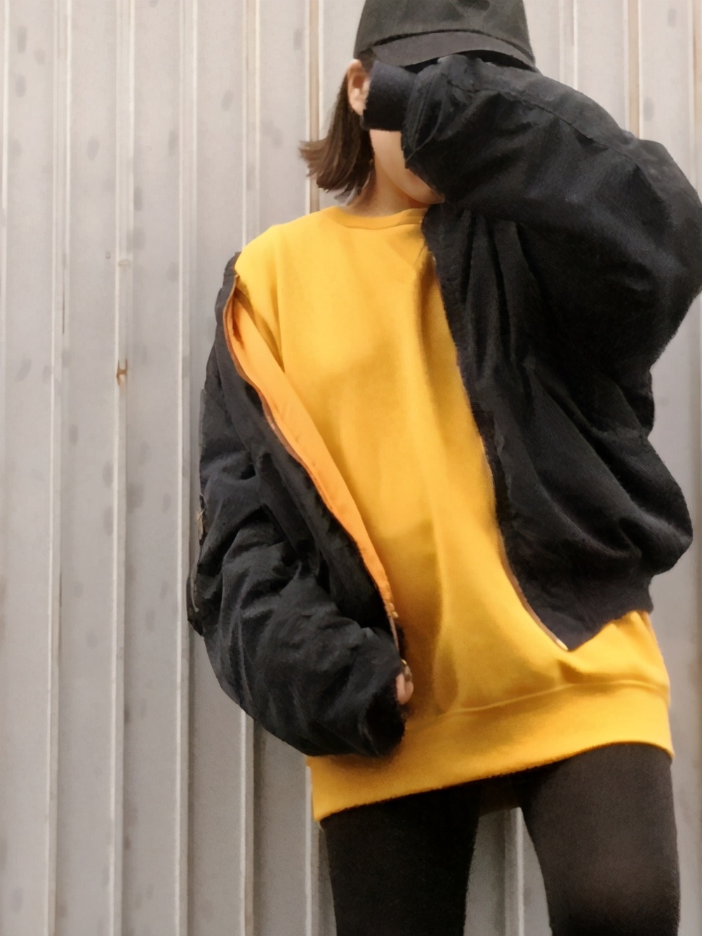 运动衫潮服搭配,宽松款运动衫怎么搭配衣服