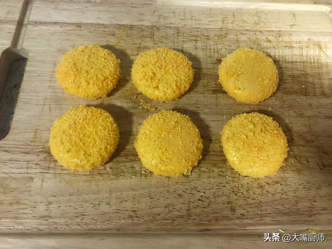 南瓜饼的做法糯米粉炸南瓜饼,炸糯米粉南瓜饼是哪里的特色