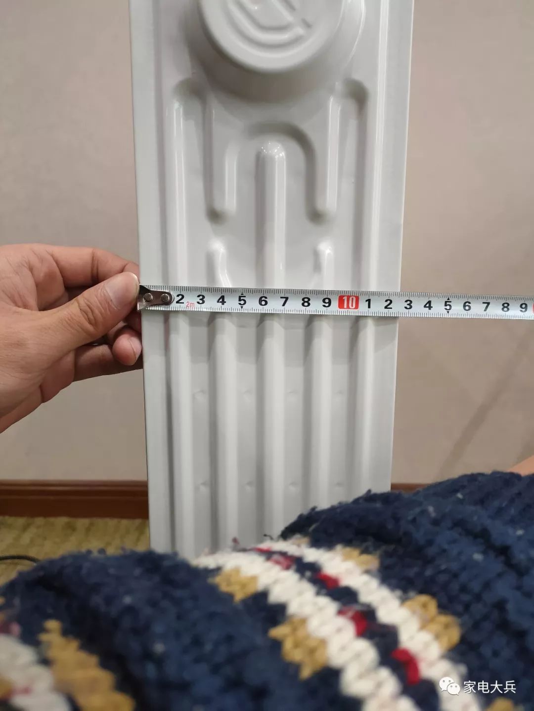 艾美特美的格力取暖器哪个好,格力与美的空调拆机对比视频