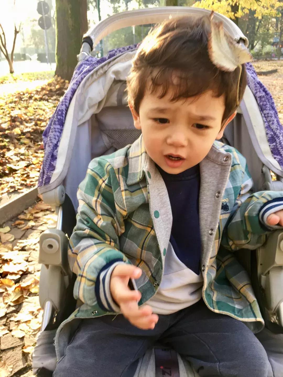 又好看也简单的大衣系法,火到烂大街的大衣时尚的穿搭方法