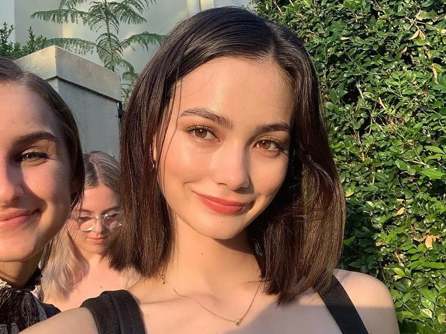 为什么自己拍照越来越不好看了,为什么拍照很丑但是实际很好看