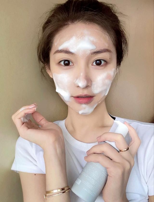 痘印很难消怎么办,简单有效的祛痘淡化痘印小方法