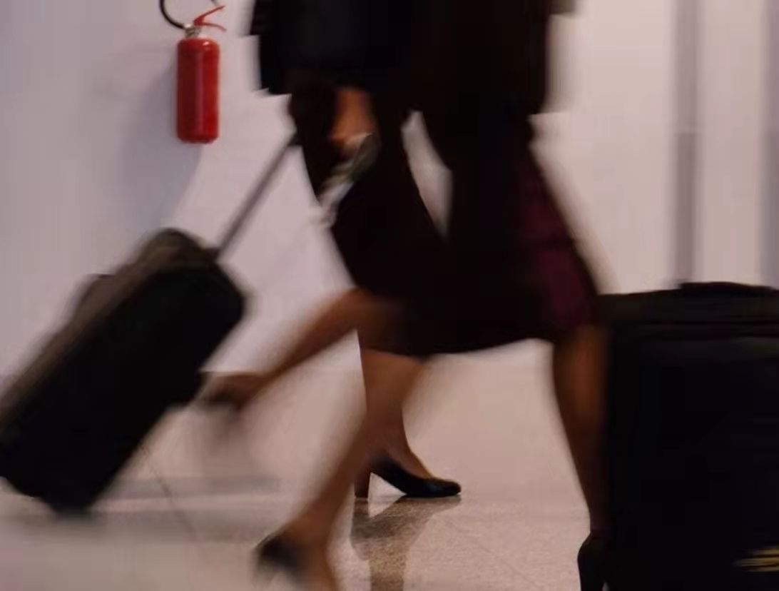 老公打了我一个耳光离婚有错吗,被老公打耳光该离婚吗