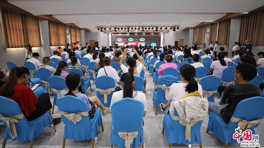 “乐享丰收·圆梦小康”走进河南内黄打造县乡村三级直播体系