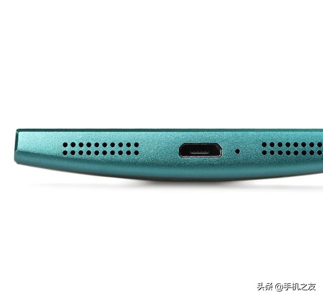 IUNIU2、长虹X9配置、报价对比