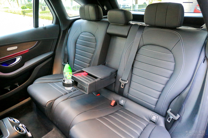 glc300l2021款和2020款的区别,2016款奔驰glc300豪华测试