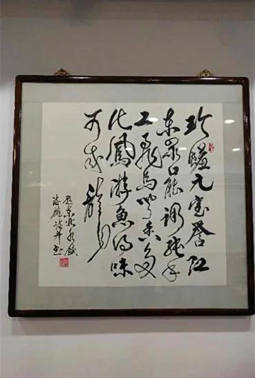 水调歌头荷花,水调歌头游览朗诵