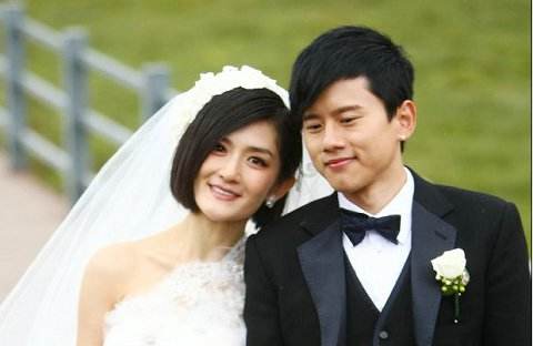 谢娜张杰结婚证,张杰谢娜婚礼是哪天办的