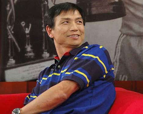 大连门将李富胜,原足球守门员李福胜简介