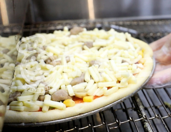 想开个披萨店加盟好还是自己开好,开一家披萨店真的能赚钱吗