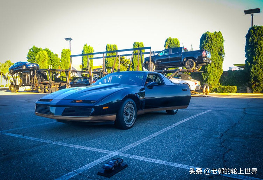 看完想哭全球苦寻无果的“霹雳游侠”，竟然是别人母亲的遗物