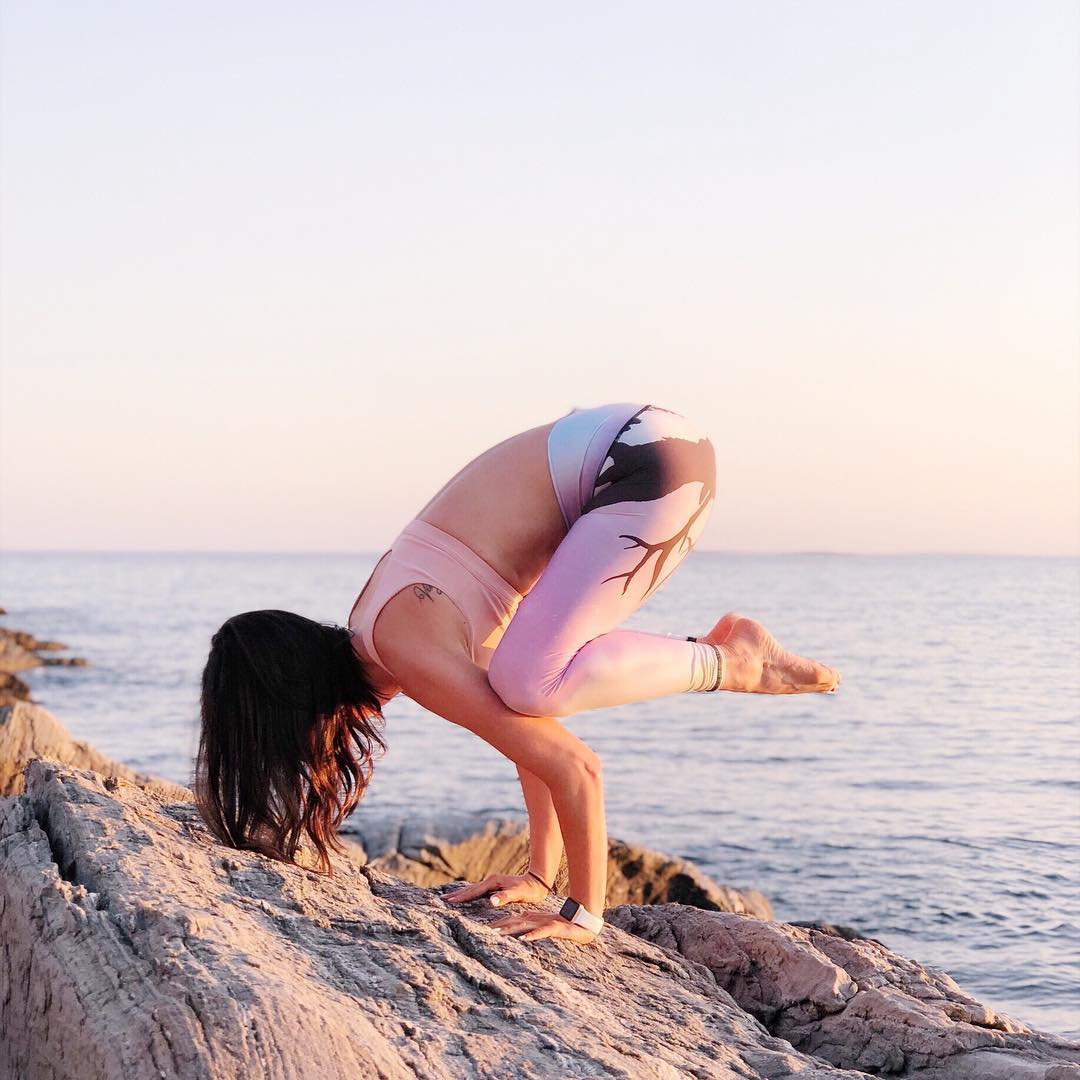 腰肌劳损可以瑜伽锻炼缓解吗,腰肌劳损瑜伽自愈动作