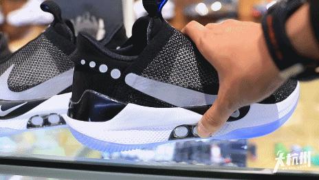 aj 1最好看配色男低帮 (aj1最新配色大全图片低帮)