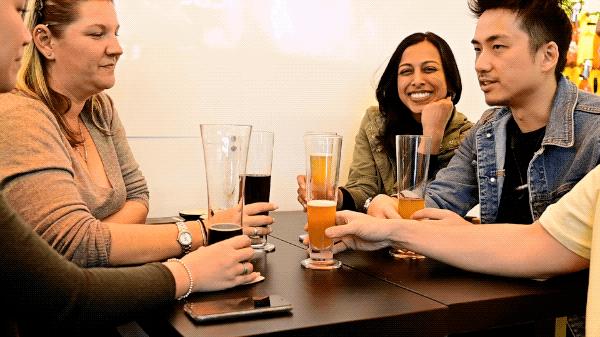 精酿啤酒只可以在店里卖,精酿啤酒小酒馆带工业啤酒吗