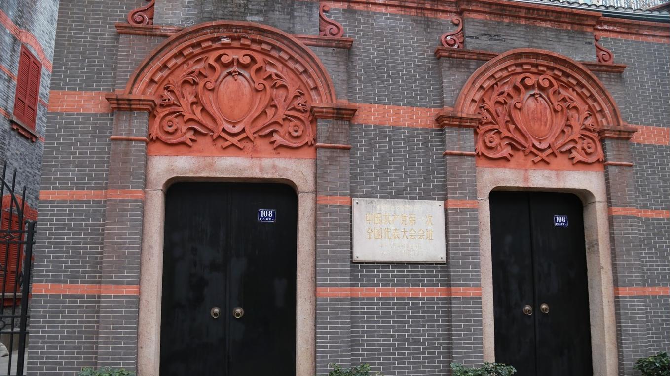 上海迪士尼跨年旅游,上海迪士尼与外滩旅游安排