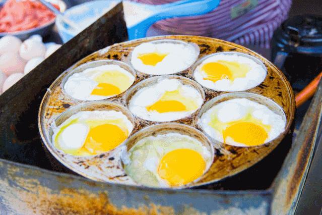 重庆渝北龙兴广场附近购物商场,前方到站工贸