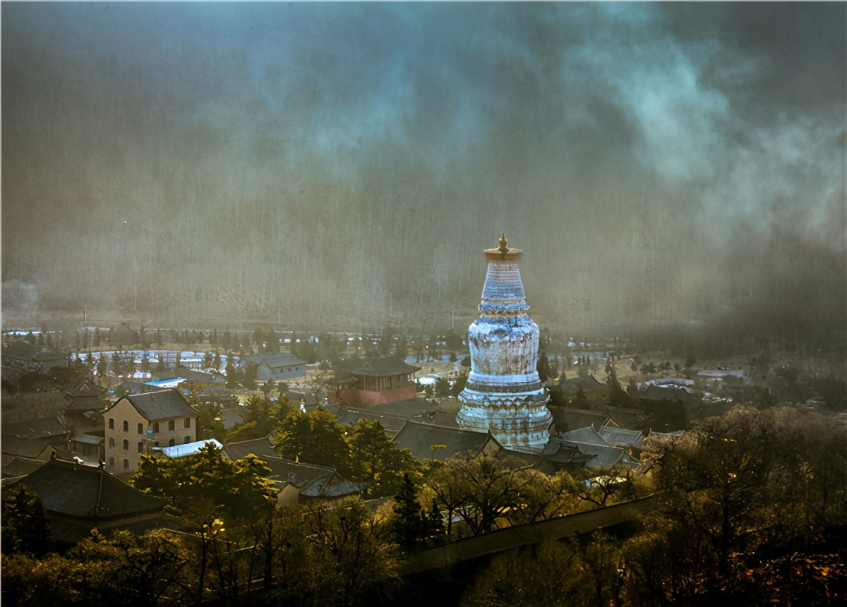 五台山文殊菩萨道场在哪个寺,五台山文殊菩萨道场佛像图片