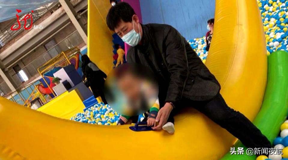 新闻夜航紧急转运昏迷患者,新闻夜航采访医护抢救患者视频