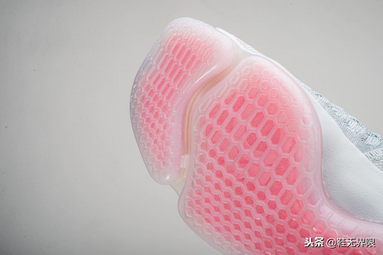 那些造型很奇葩的球鞋,盘点各球鞋缺点