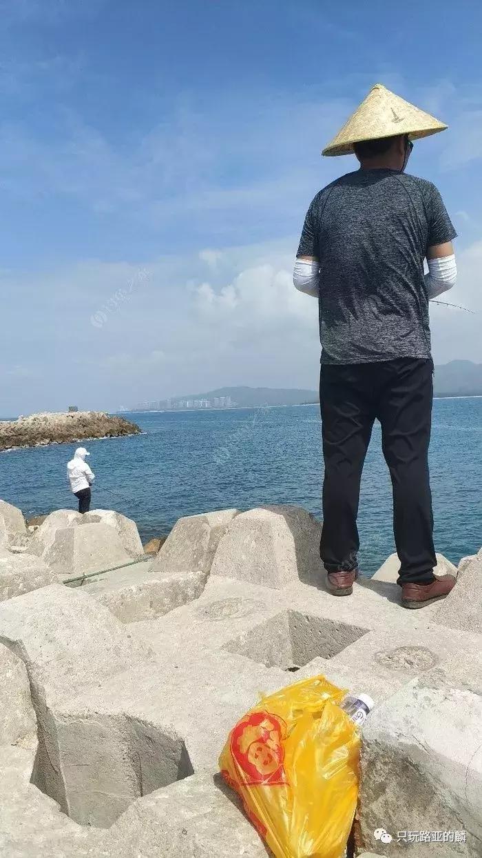 想要钓一条大鱼有多难？从越南转战回三亚，见识越南的绝户网.
