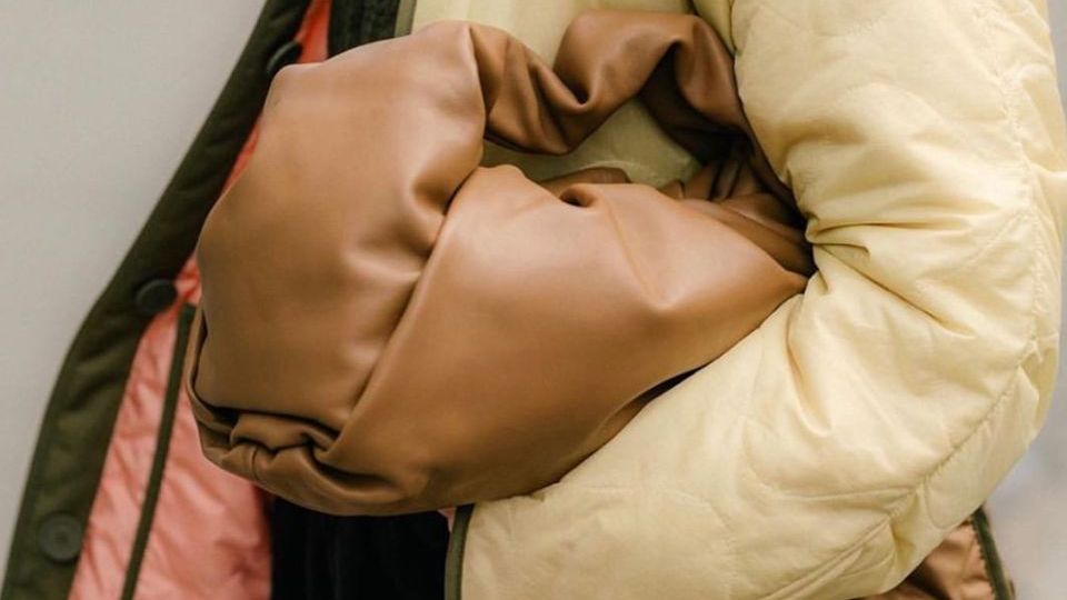 lv斜挎好看的包有哪些,lv经典款包搭配