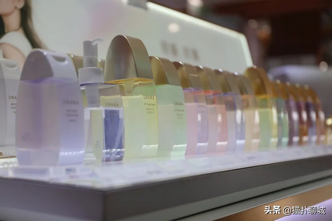 聊城的姐妹们，金鼎春季化妆防晒节活动大牌免费送！超值秒杀