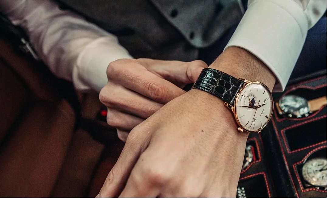 浪琴名匠适合月薪多少,戴浪琴名匠月收入