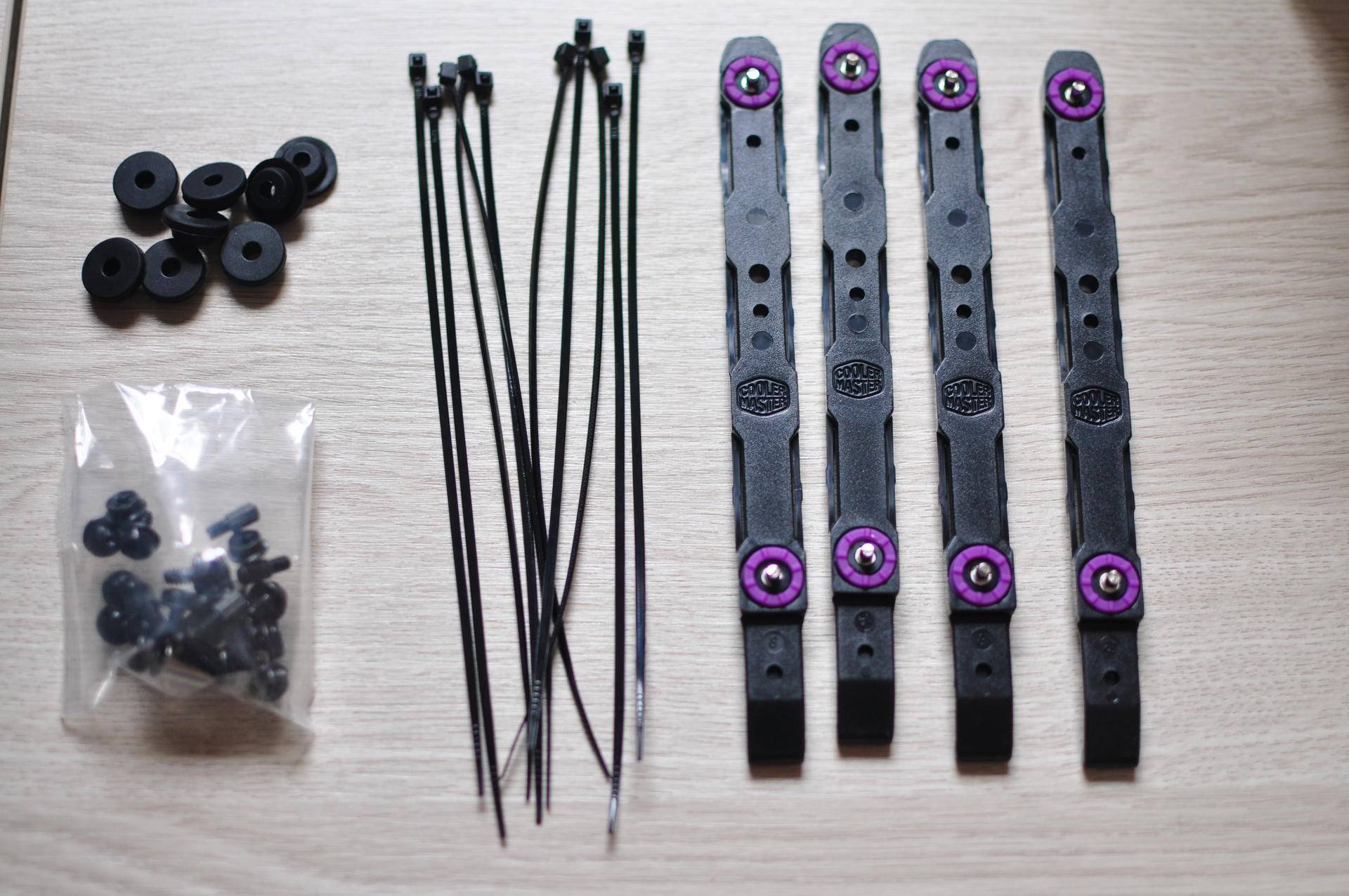 全靠图纸和客服加度娘,小白也能装电脑