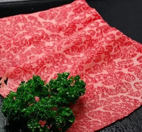 世界顶级牛肉是什么牛,世界最顶级的牛肉视频