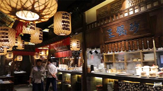 在杭州遇见紫禁城!宫灯前祈福、畅音阁迎新!来这里过故宫中国节