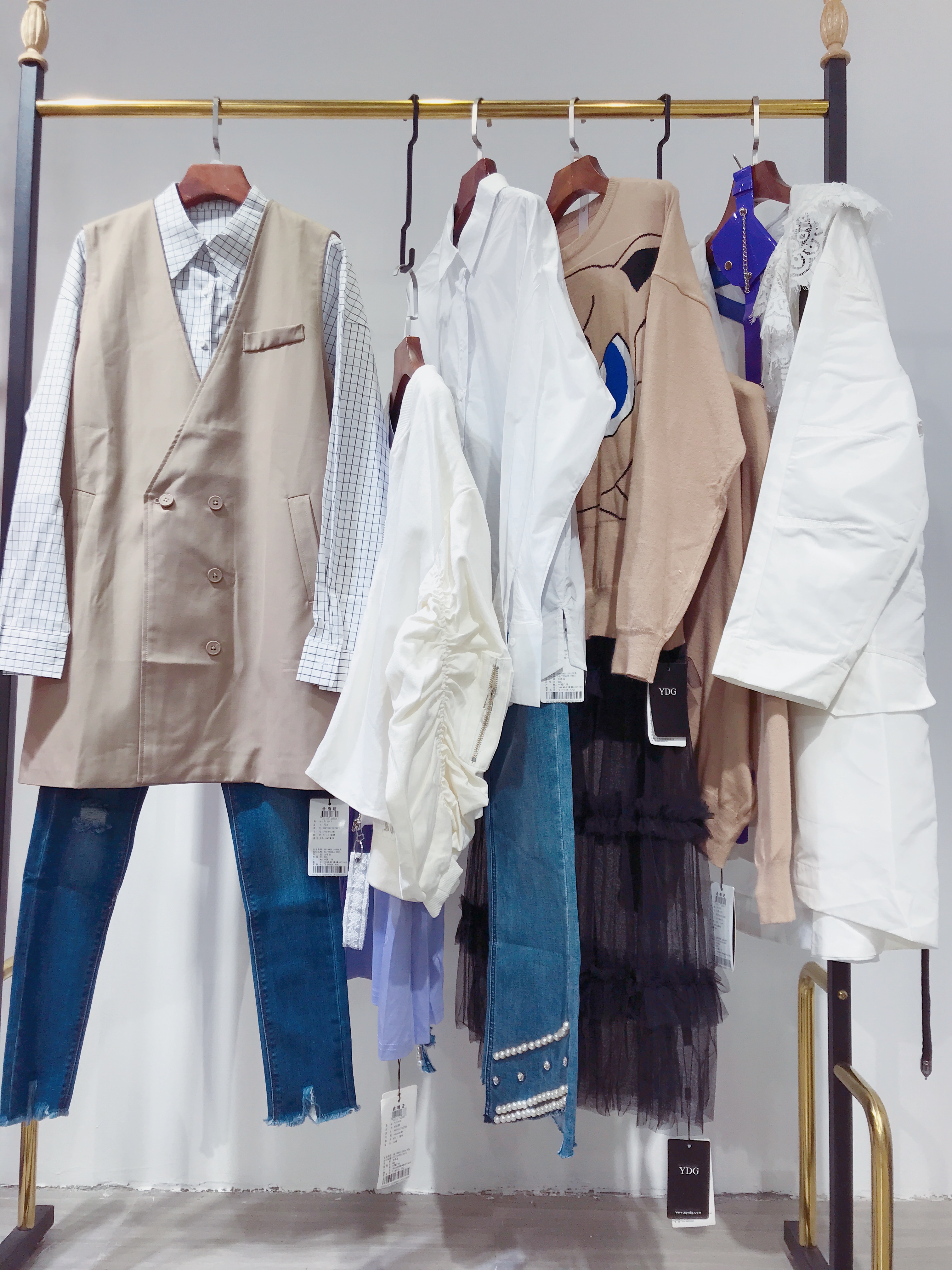 时尚潮牌《YDJ》2020春上新实拍图片，低价批发