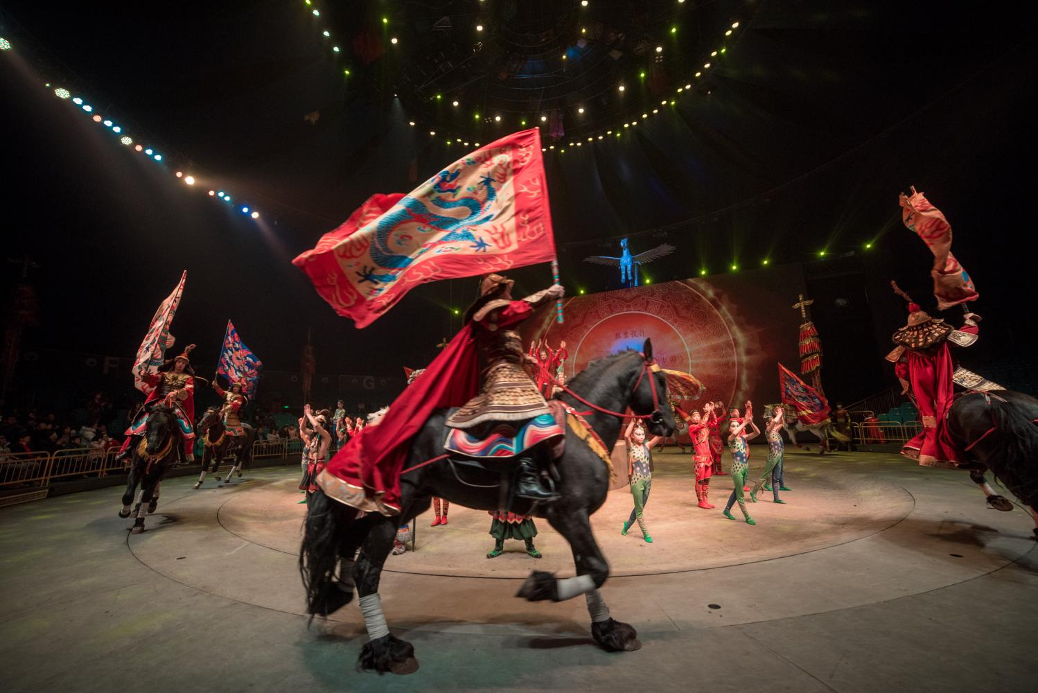 坝上草原骑马狂欢,坝上草原旅游全过程